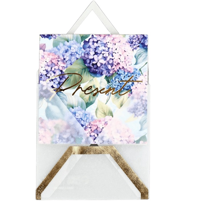 Открытка с конвертом «Подарок», тиснение, 7 х 7 см 10523919