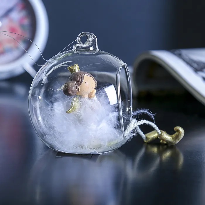 Сувенир полистоун "Ангелочек-принцесса пушок в шарике" 9х8,5х8,5 см   3270045