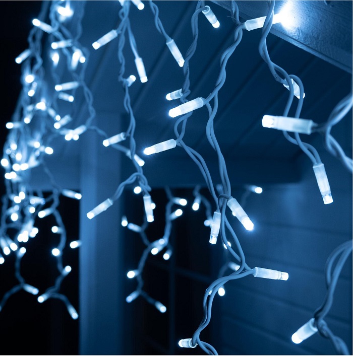 Гирлянда «Бахрома» 3×0.6 м, IP65, УМС, белая нить каучук, 108 LED, свечение белое, 220 В 5204442
