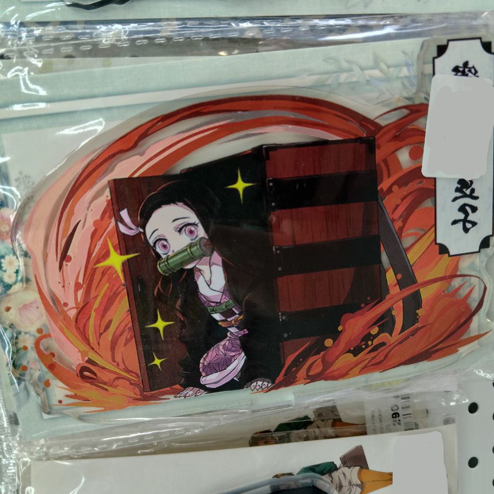 Акриловый стенд (13-15см) 2D Лезвие разрезающее, № 53