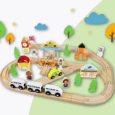 Деревянная железная дорога JetFun с электропоездом на батарейках