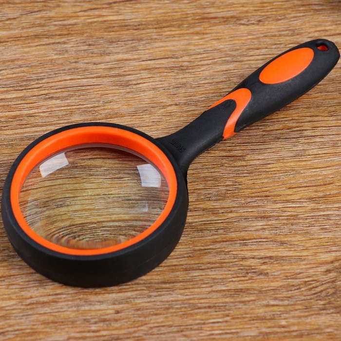 Лупа классическая, прорезиненный корпус 10х, d=5см 3098116