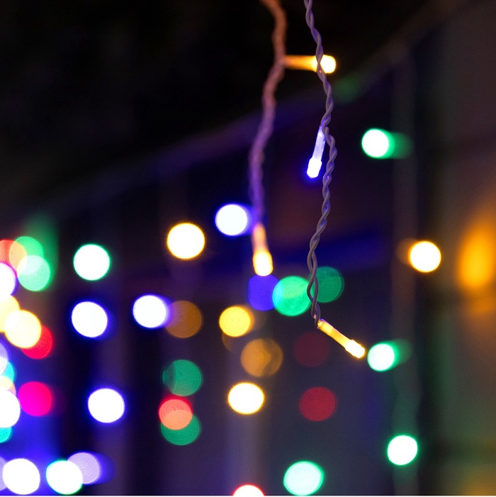 Гирлянда «Бахрома» 25×0.7 м, IP44, УМС, белая нить, 450 LED, свечение мульти, 220 В 10610434