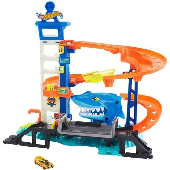 Автотрек Hot Wheels Побег от акулы, HDP06