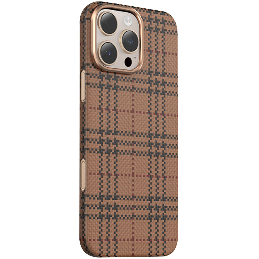 Задняя накладка Kevilar Scots MagSafe Carbon Fiber для iPhone 16 pro scots
