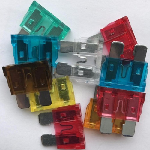 Предохранители МTA флажковые (СТАНДАРТ) "Uni Val c захватом,в