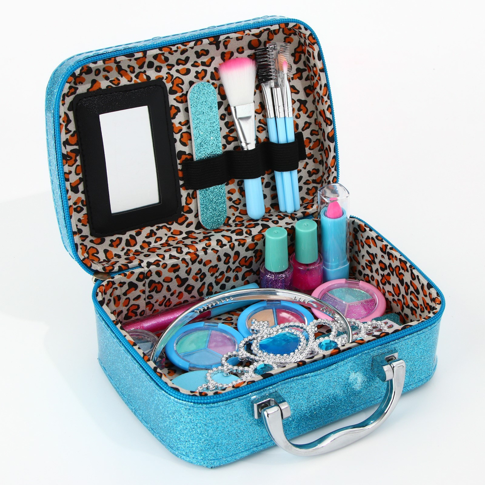 Набор детской косметики в чемодане «Сказка» Выбражулька