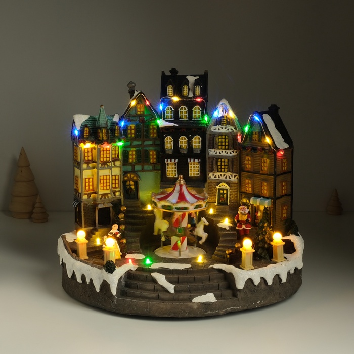 Сувенир "Праздник в городе" крутится 31х20х27,5 см