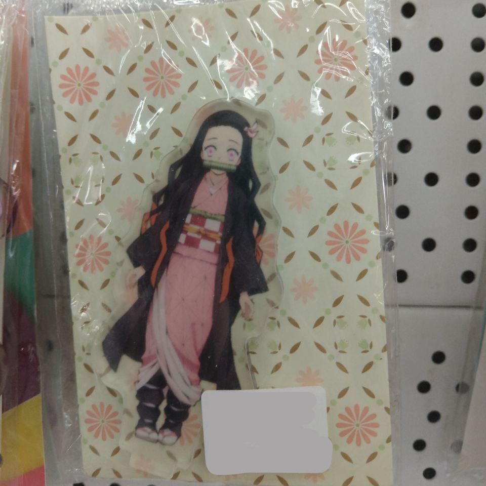 Акриловый стенд (13-15см) 2D Лезвие разрезающее, № 107