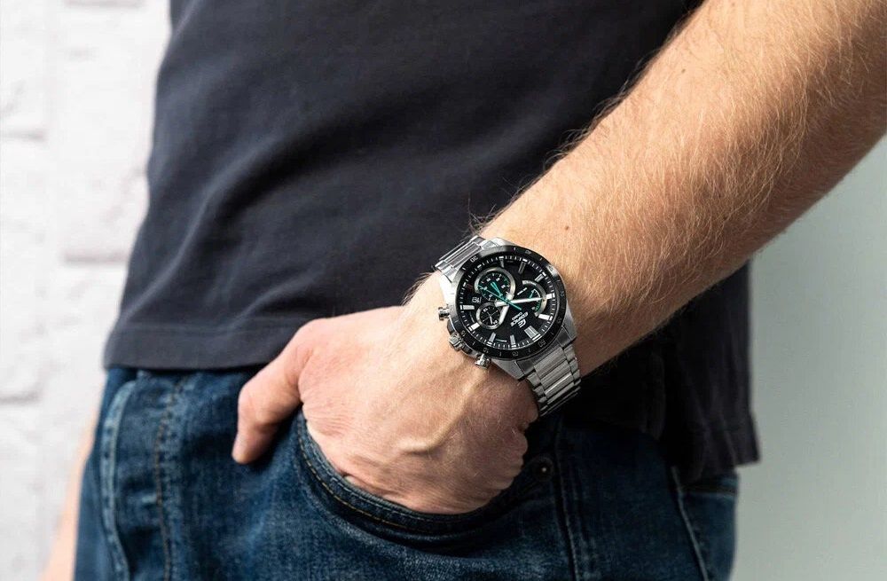 Наручные часы Casio EFR-573DB-1A Wr100.jpg