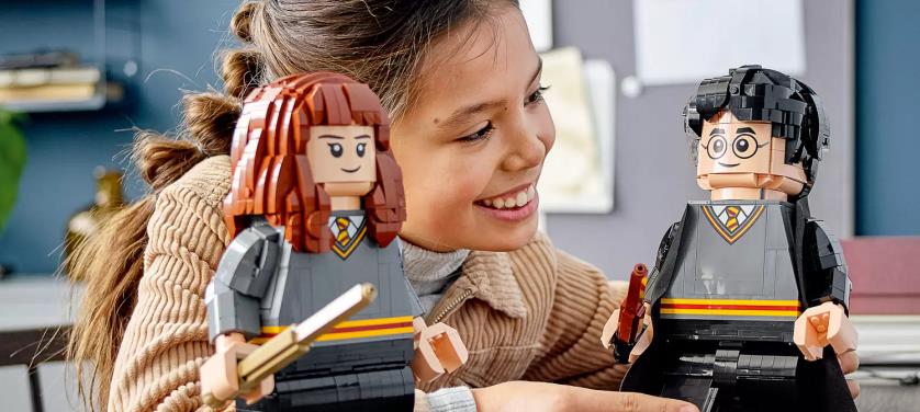 Конструктор LEGO Harry Potter 76393 Гарри Поттер и Гермиона Грейнджер1.jpg