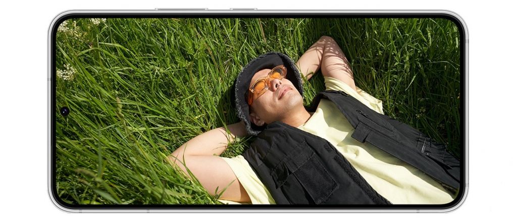 Смартфон Samsung Galaxy S22 -5.jpg