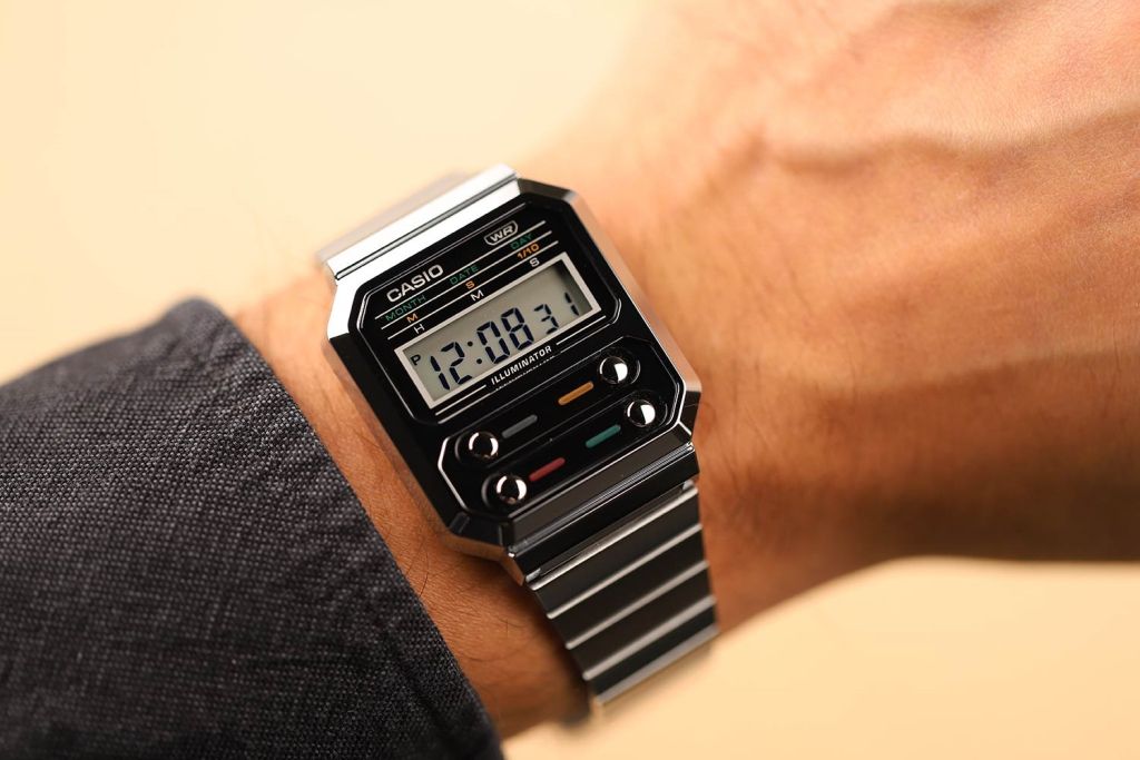 Наручные часы Casio A-100WE-1A.jpg