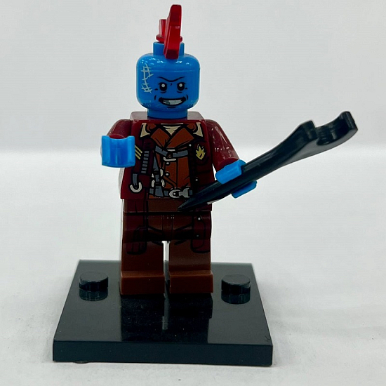 Фигурка SP001 Супергерои (МИКС)