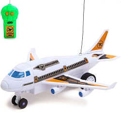 Самолёт на радиоуправлении «Лайнер», световые эффекты, работает от батареек, цвет белый