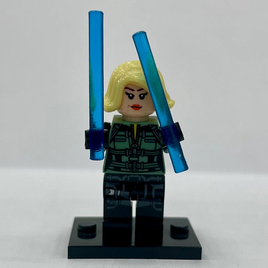 Фигурка SP409 Белая вдова