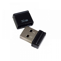 USB 32Gb Qumo Nano чёрный