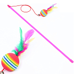 Дразнилка с цветным шариком и перьями, 49 см, палочка микс цветов