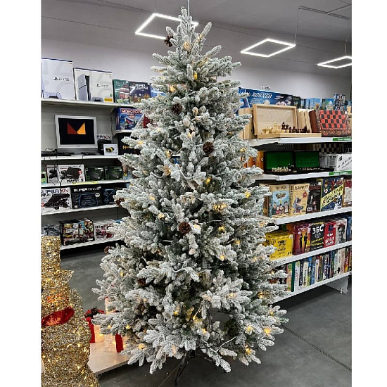 Ёлка искусственная литая "Снежная с гирляндой" 210 см (YFN 911)