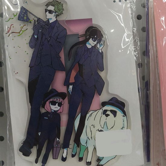 Акриловый стенд (13-15см) 2D Семья Шпионов, № 77