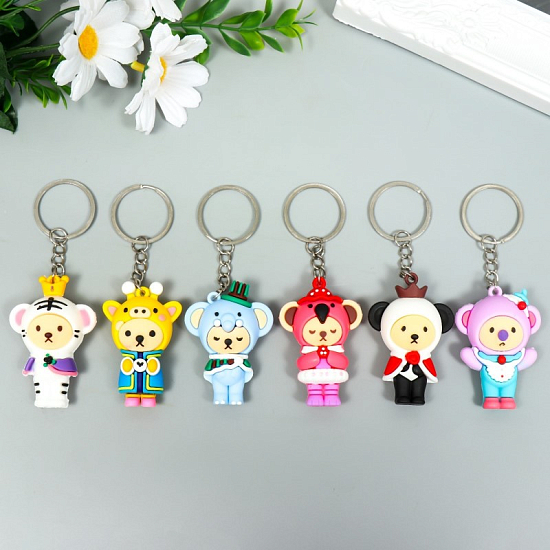 Брелок резина "Медвежонок в карнавальном костюме" МИКС 5х3 см 7608494