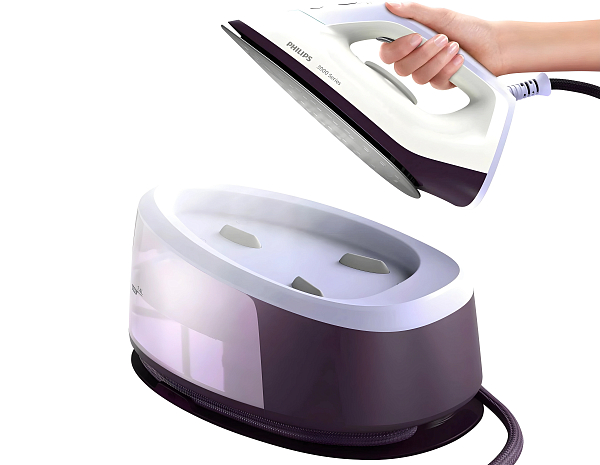 Парогенератор PHILIPS PSG3000/30 комплектуется уникальной керамической подошвой, которая дарит плавное скольжение по любым тканям. Благодаря антипригарным свойствам и устойчивости к царапинам она не только бережно воздействует на материалы, но и легко очищается, обеспечивая долговечность использования. Ее легкость в уходе делает прибор идеальным выбором для использования всеми членами семьи, независимо от их опыта в глажке. Эта подошва идеально подходит для быстрой и эффективной глажки, минимизируя риск повреждения ткани. Наслаждайтесь профессиональными результатами глажки прямо у себя дома, доверяя этому высокотехнологичному решению ваши деликатные ткани, и наслаждайтесь безупречно выглаженной одеждой каждый день. Станьте настоящим мастером глажки с технологией, которой доверяют во всем мире.