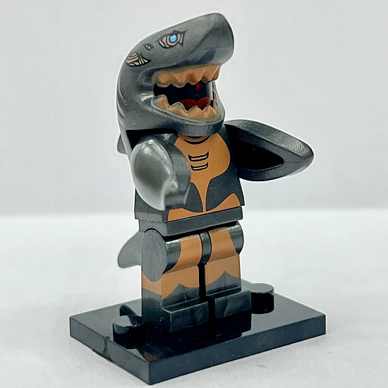 Фигурка CN001 Человек-акула