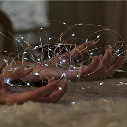 Гирлянда "Нить - Роса" 100 м, свет холодный,провод серебро, с пультом от сети, 8 режимов