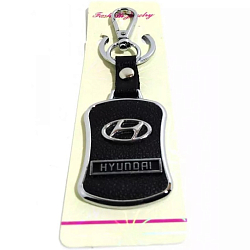 Брелок с карабином HYUNDAI хром-металл на коже