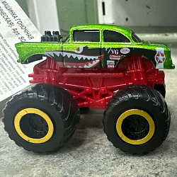 Машинка гоночная (металлическая) SHANTOU YISHENG SQ80785-1