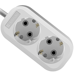 Сетевой удлинитель  2.0м DEFENDER R320, белый, 2 розетки, 16А/3500Вт, с/з, ПВС 3х1,0мм