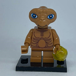 Фигурка Инопланетянин ( E.T. the Extra-Terrestrial)