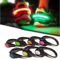 Фонарь-клип с креплением на обувь, 2 режима, CR2032 в комплекте, 7 х 9 см, микс  6244203