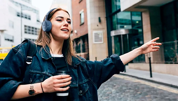 Фирменный звук JBL Pure Bass
