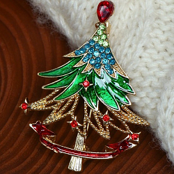 Брошь новогодняя "Ёлка" острые ветки, цветная в золоте