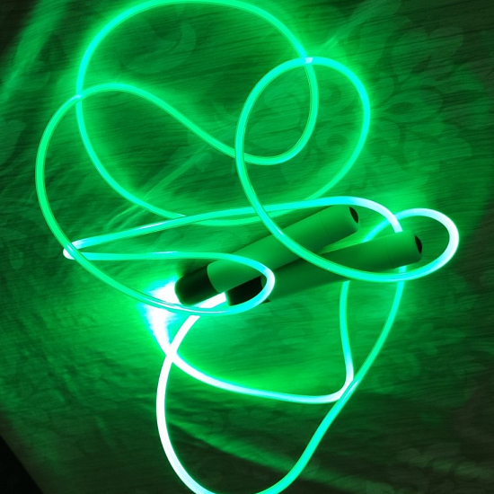 Скакалка гимнастическая CAMELION J3LED (со световым эффектом, зеленая)